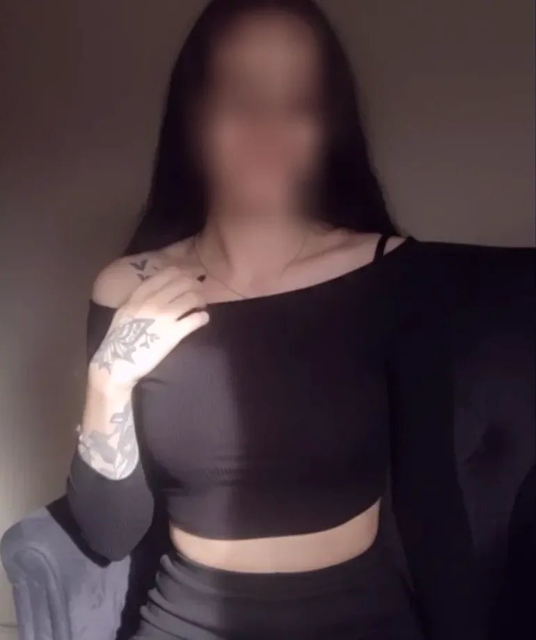 Ayan, 23