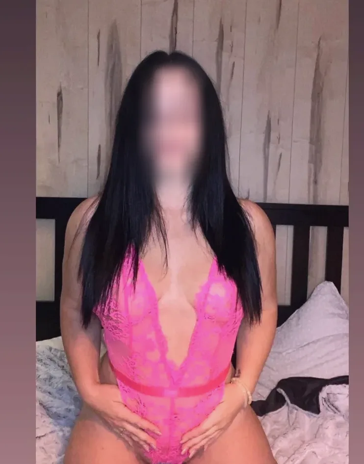 Eija, 38
