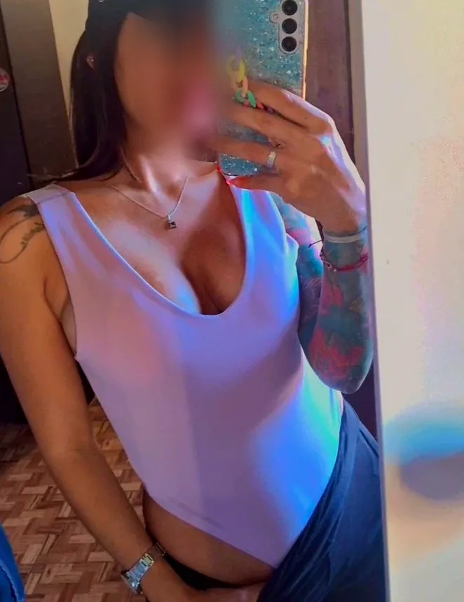 Krista, 37