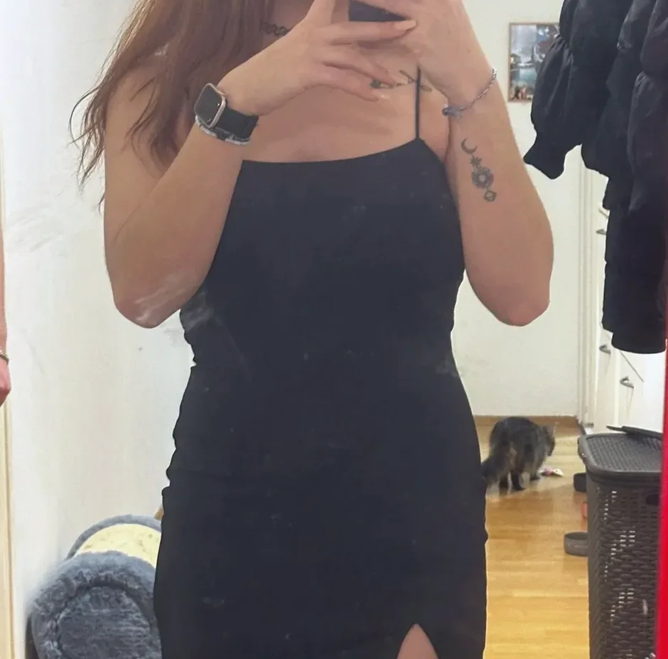 Nathalie, 24