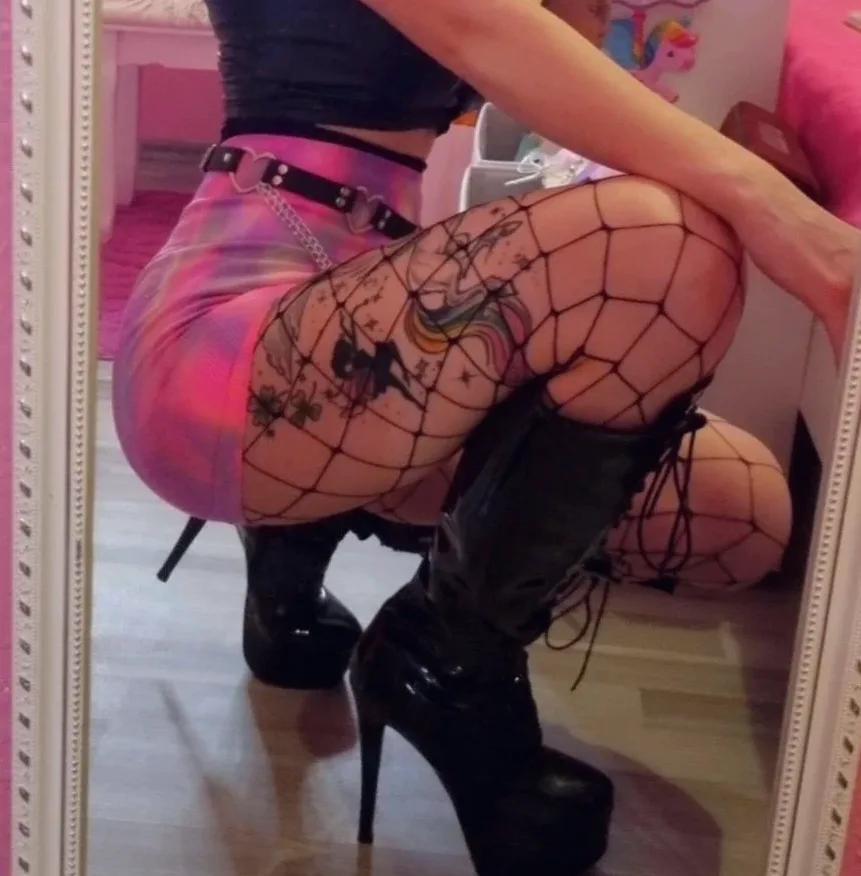 Nea, 27