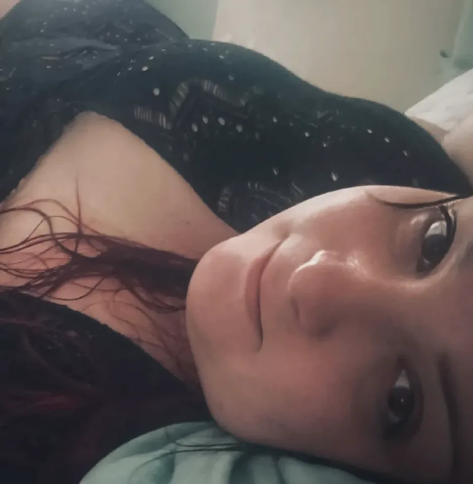 Olivia, 33